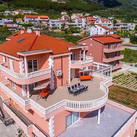 My Dream Holiday home *